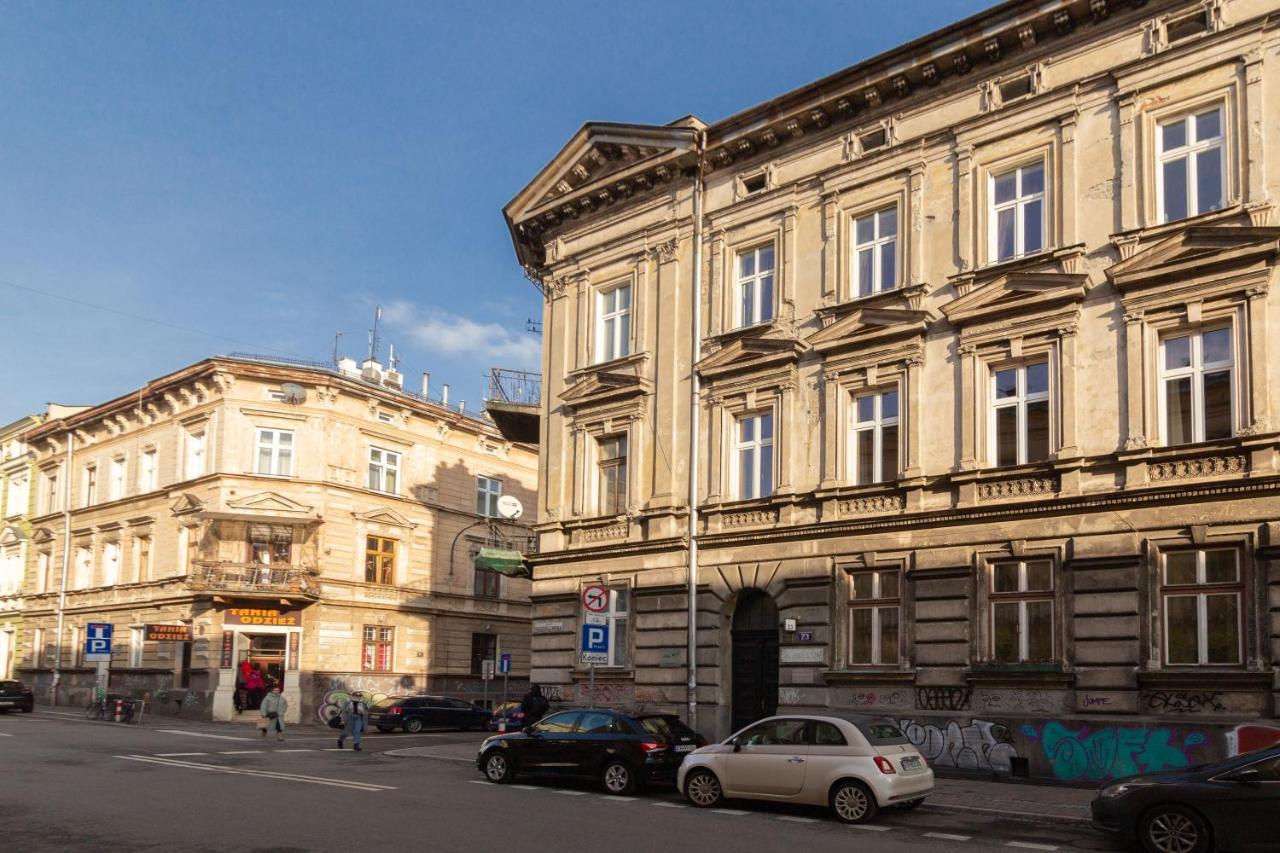 Lilly Apartment Main Train Station Old Town By The Castle Suites Krakow Luaran gambar